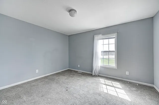 $2,400 | 1502 West 525th Street North, Lebanon, IN 46052