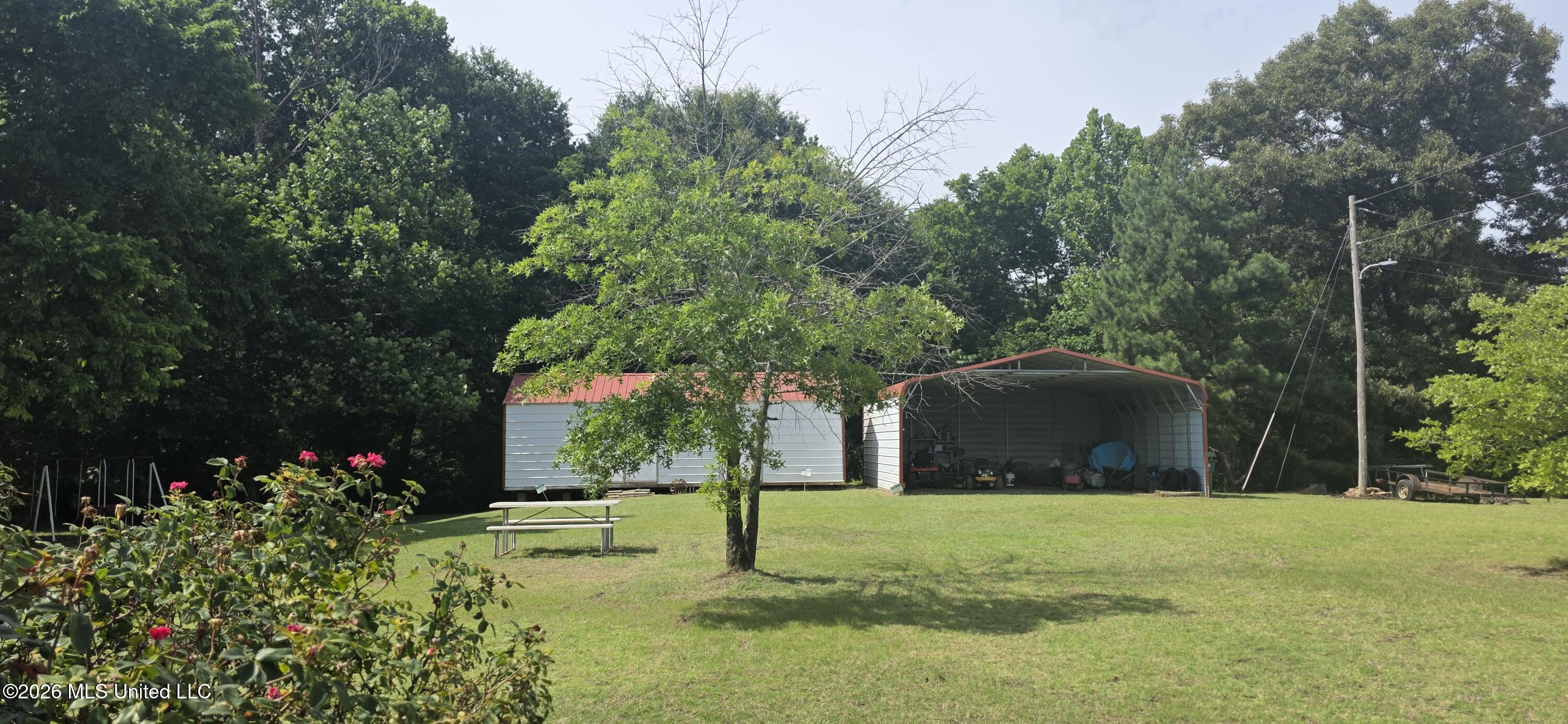 180 Stonewall Road Byhalia, MS 38611 - Photo 59 of 73 20260613_154640