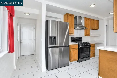 $825,000 | 130-130 Cleopatra Drive, Pleasant Hill, CA 94523