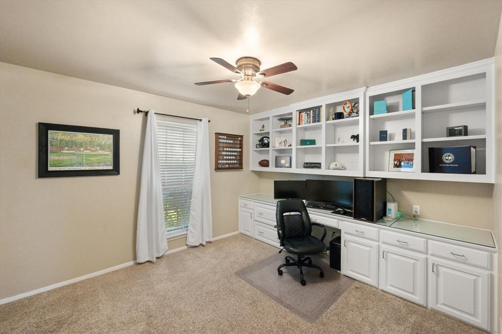 1520 Timbercreek Road Benbrook, TX 76126 - Photo 26 of 30 a workspace with furniture