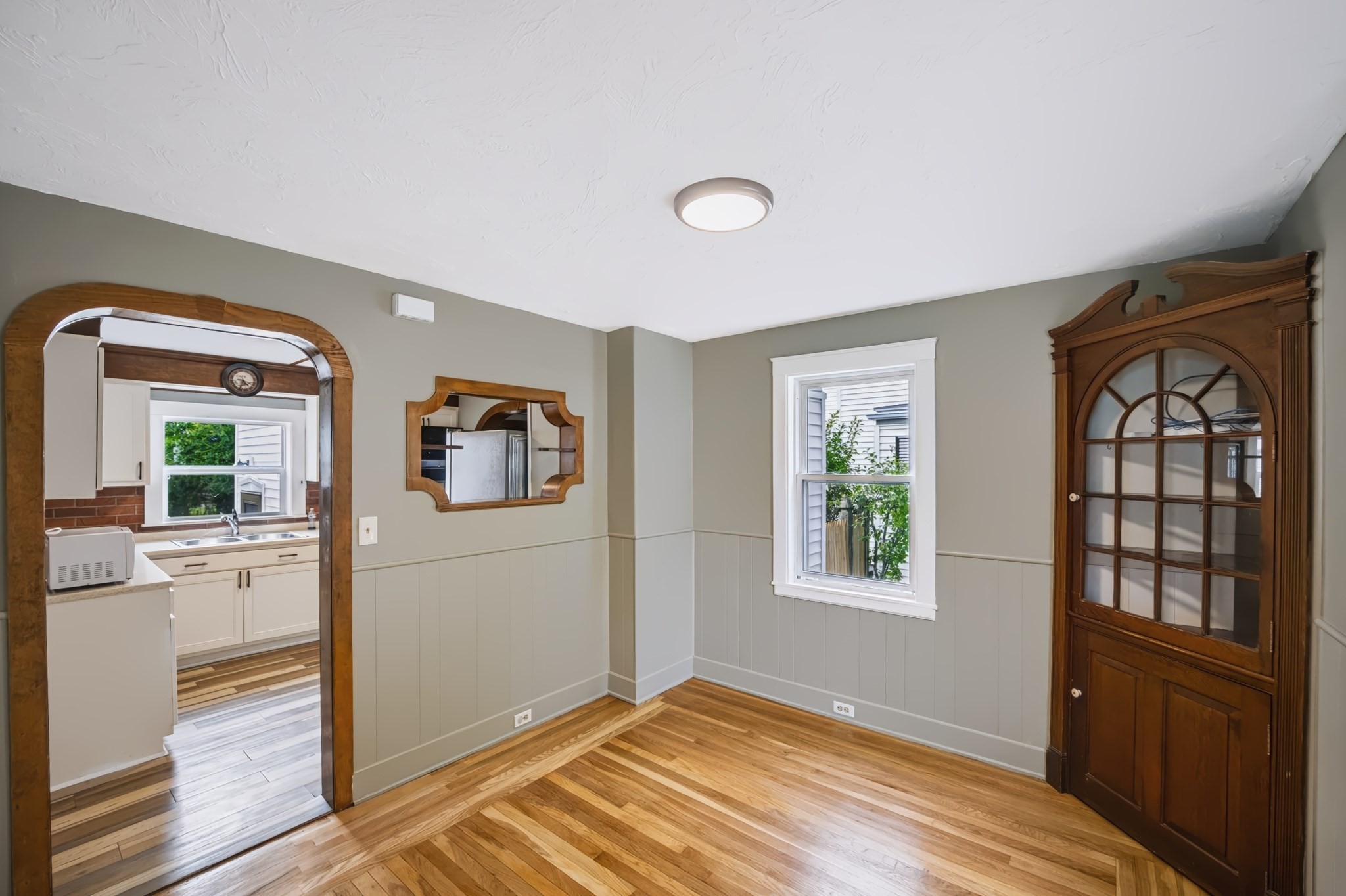 22 Ruggles Street Quincy, MA 02169 - Photo 10 of 33 Gallery Image 10