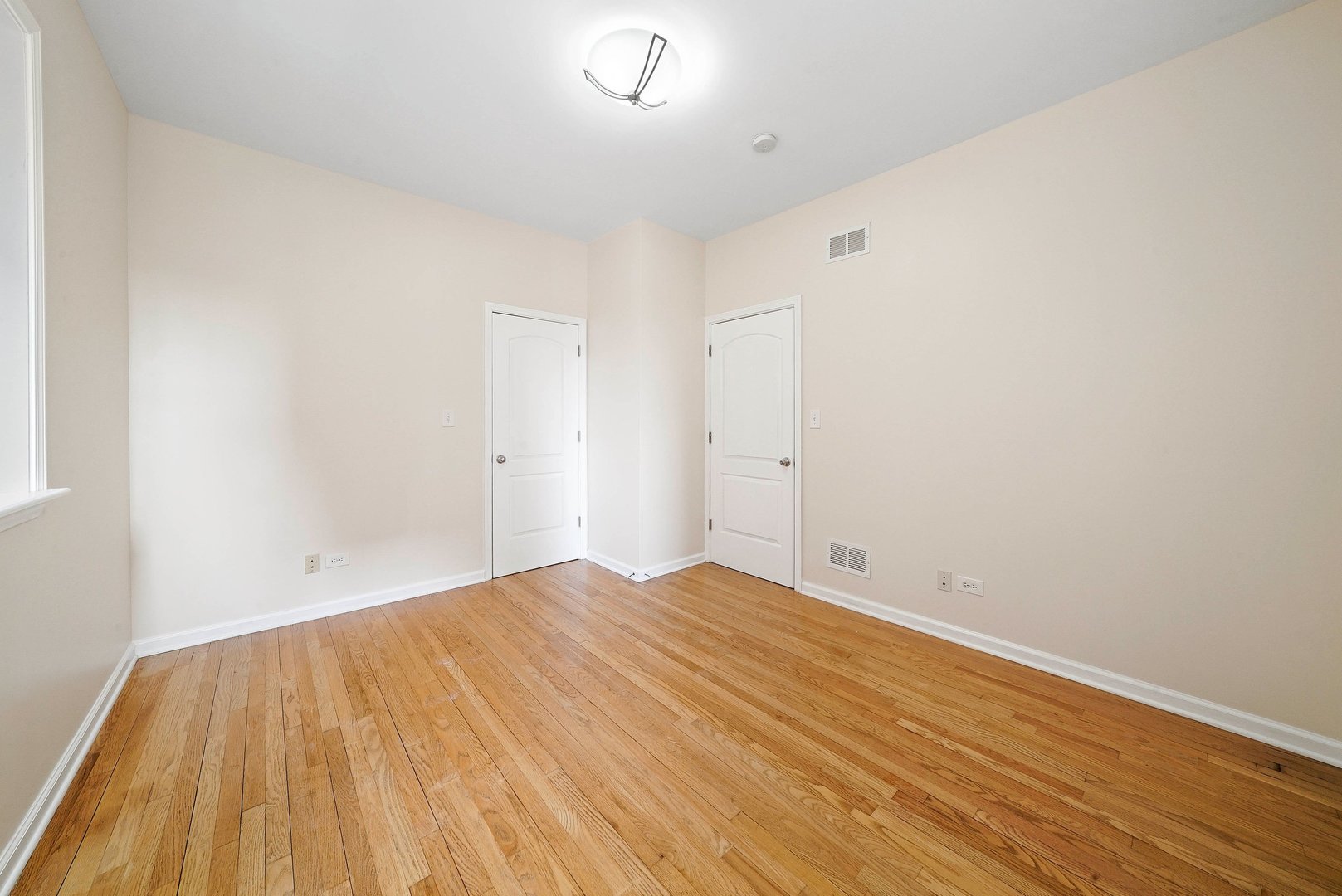 2363 East 70th Street, Unit 2 Chicago, IL 60649 - Photo 15 of 21