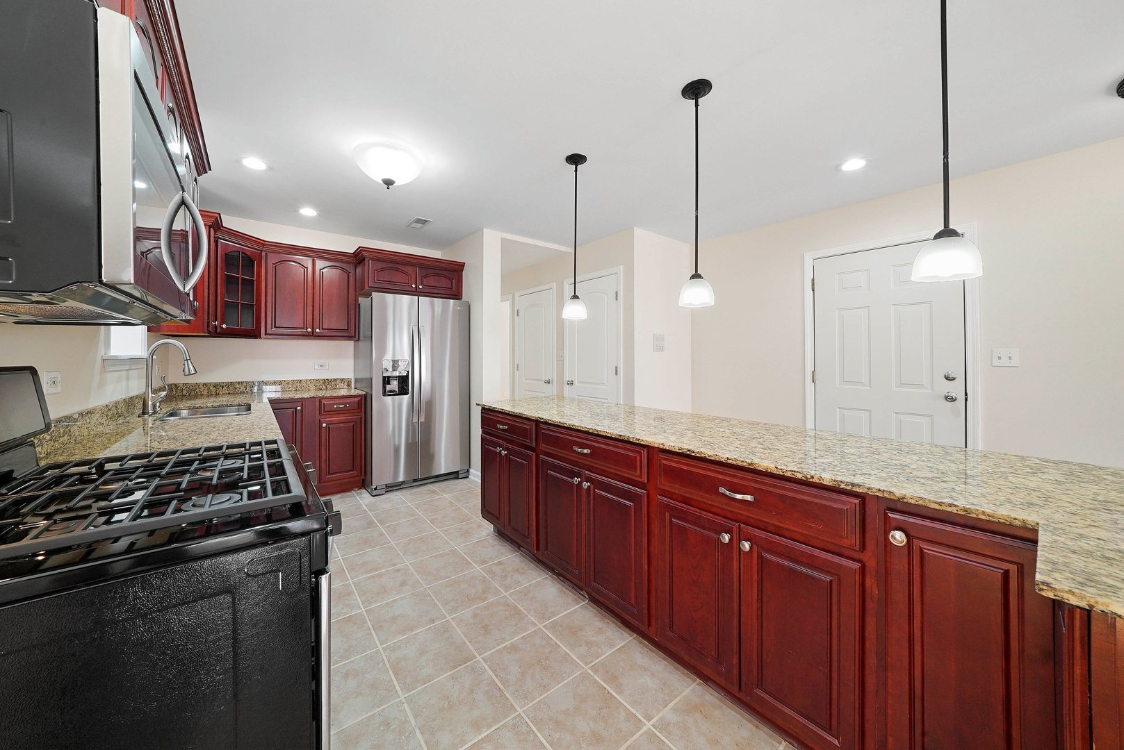 2363 East 70th Street, Unit 2 Chicago, IL 60649 - Photo 6 of 21