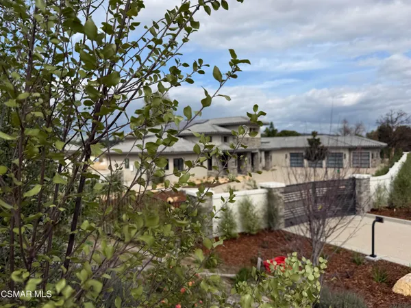 $5,000,000 | 275 Crestview Avenue, Camarillo, CA 93010