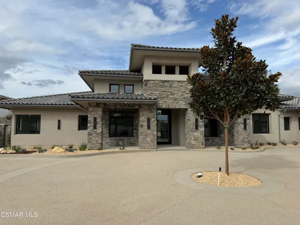 $5,000,000 | 275 Crestview Avenue, Camarillo, CA 93010