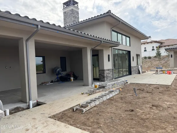 $5,000,000 | 275 Crestview Avenue, Camarillo, CA 93010
