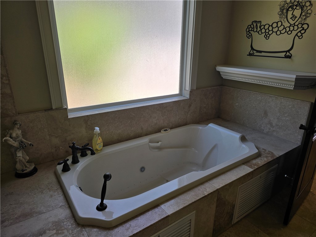 205 Sutherland Drive Brunswick, GA 31525 - Photo 27 of 51