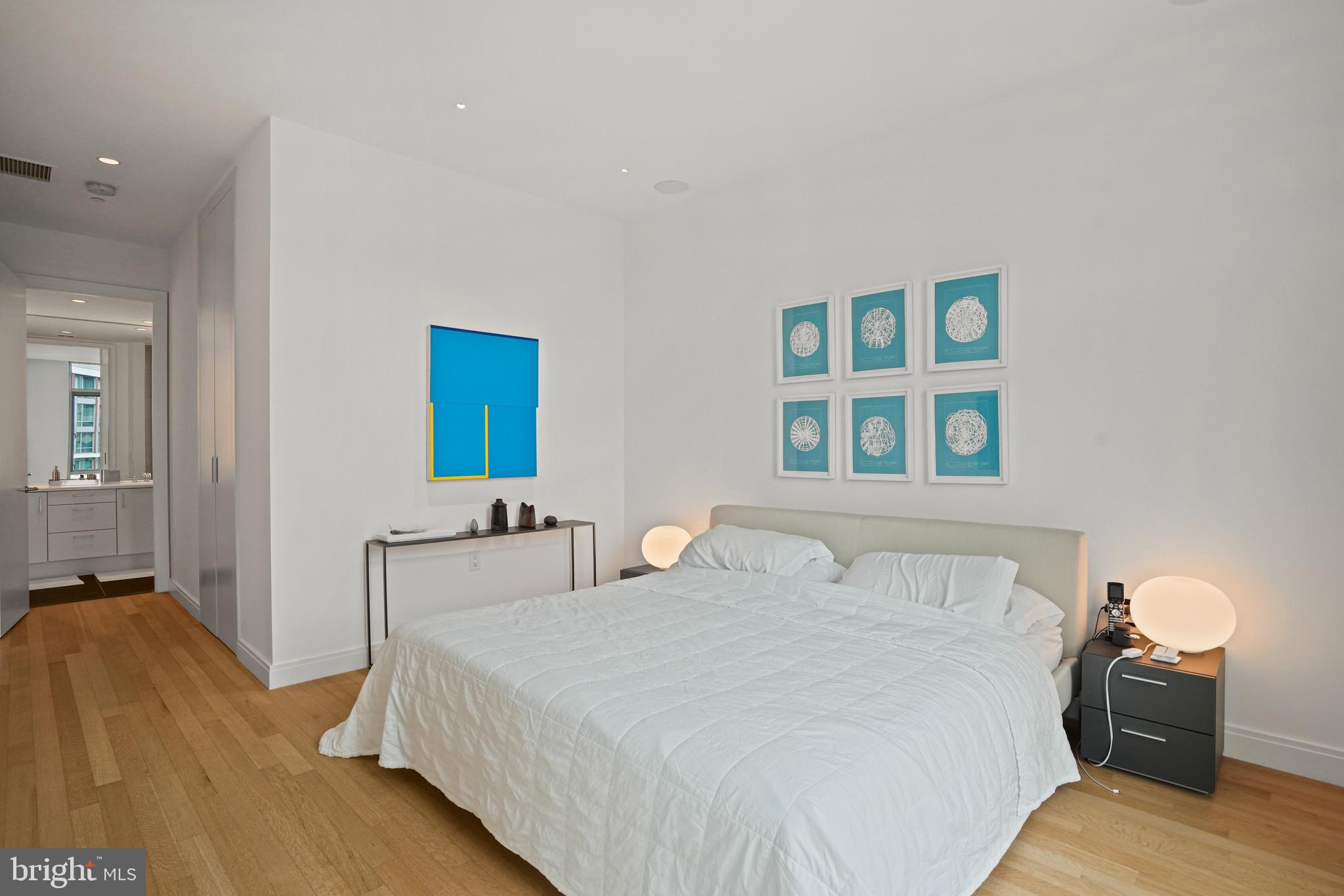 1177 22nd Street Northwest, Unit 7B Washington, DC 20037 - Photo 11 of 26 Bedroom suite