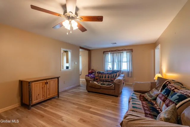 $309,900 | 4 Leo Street, Queensbury, NY 12804