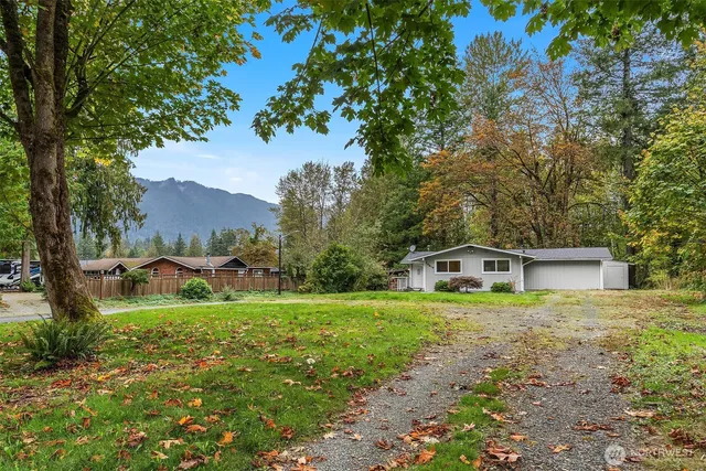 $625,000 | 14619 442nd Avenue Southeast, North Bend, WA 98045