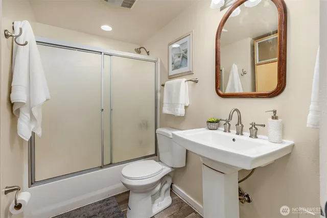 $625,000 | 14619 442nd Avenue Southeast, North Bend, WA 98045