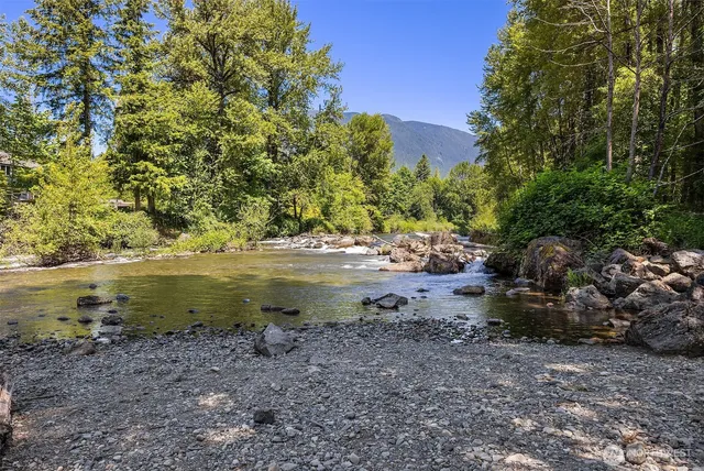 $625,000 | 14619 442nd Avenue Southeast, North Bend, WA 98045