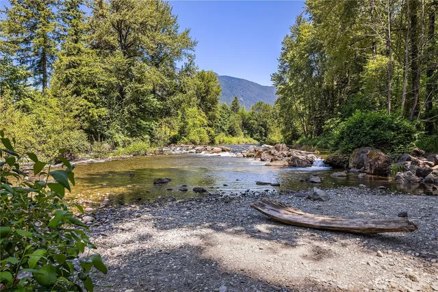 $625,000 | 14619 442nd Avenue Southeast, North Bend, WA 98045