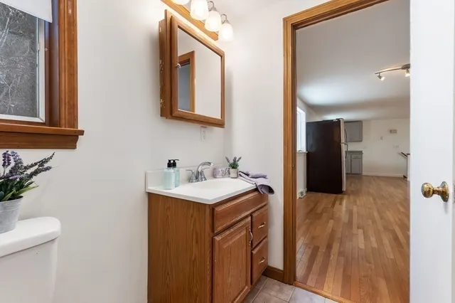 $1,995 | 47 Lake Street, Unit A, Middleton, MA 01949