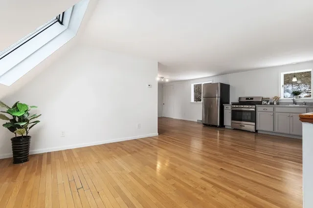 $1,995 | 47 Lake Street, Unit A, Middleton, MA 01949