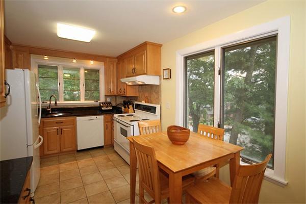 244 Florence Road Waltham, MA 02453 - Photo 4 of 10
