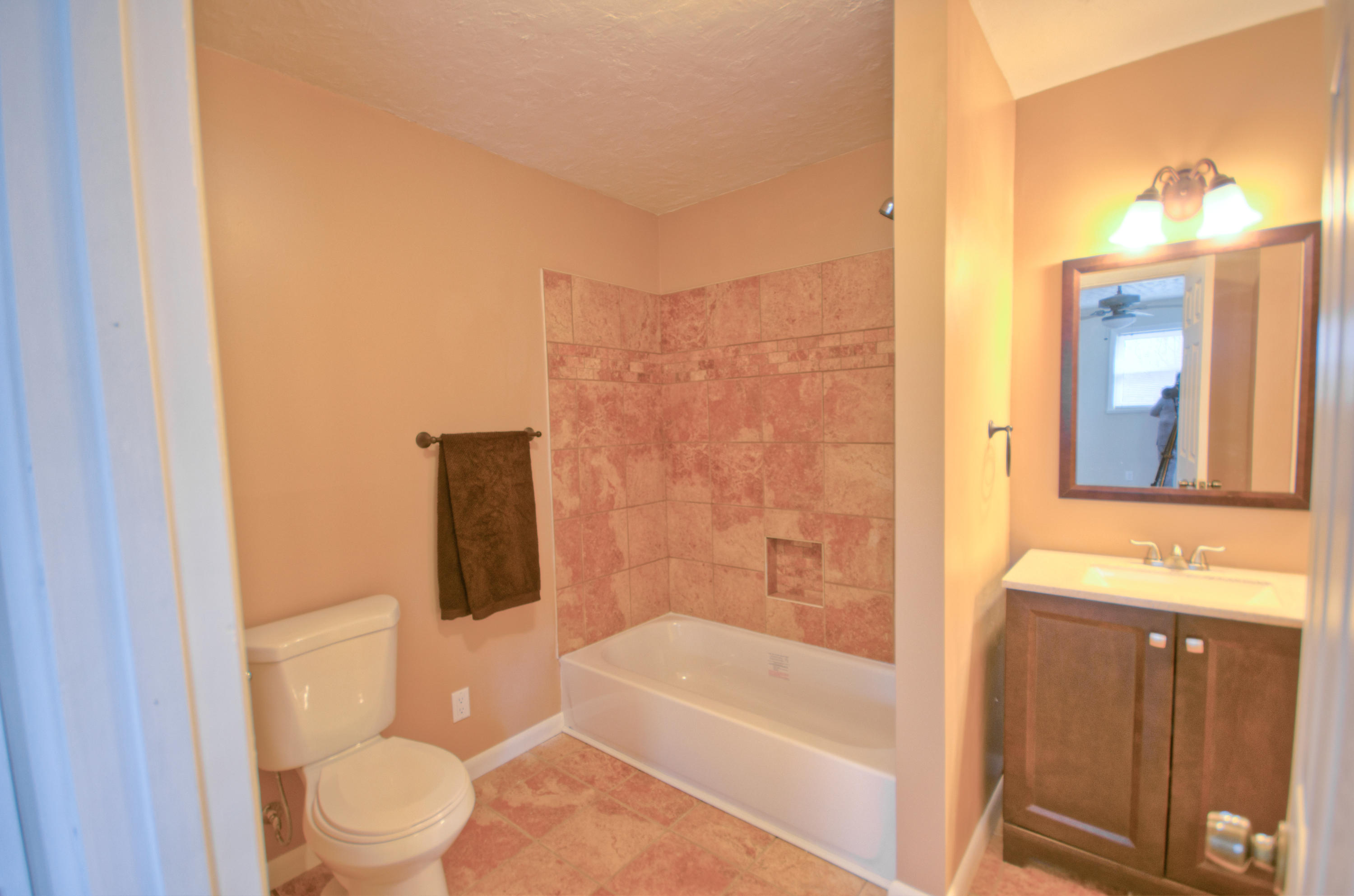 8204 Shelton Road Corryton, TN 37721 - Photo 11 of 23 Home-11