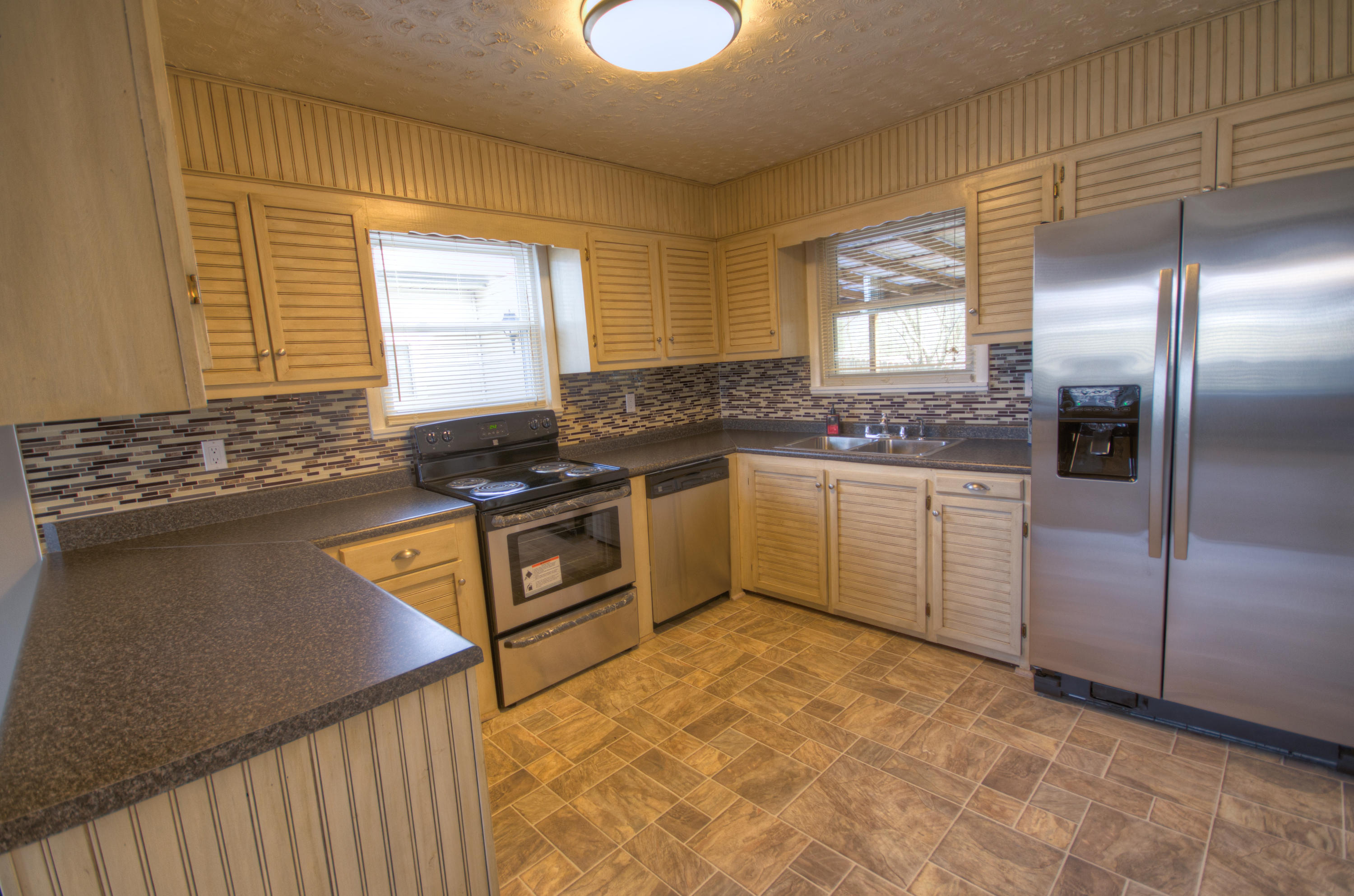 8204 Shelton Road Corryton, TN 37721 - Photo 4 of 23 Home-28