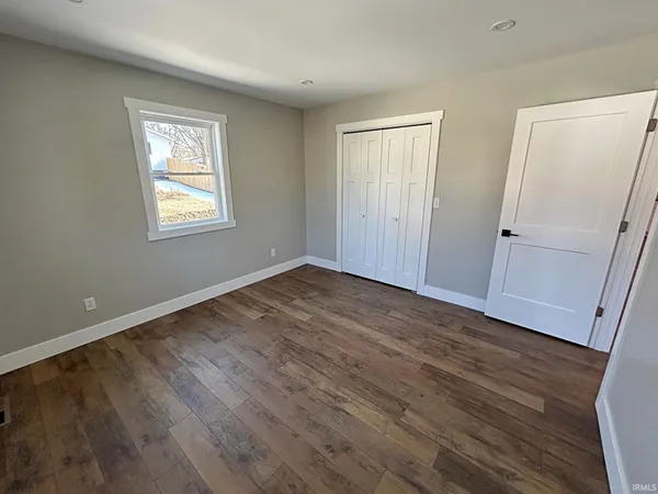 $329,900 | 309 Southeast 1st Street, Loogootee, IN 47553