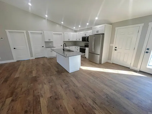 $329,900 | 309 Southeast 1st Street, Loogootee, IN 47553