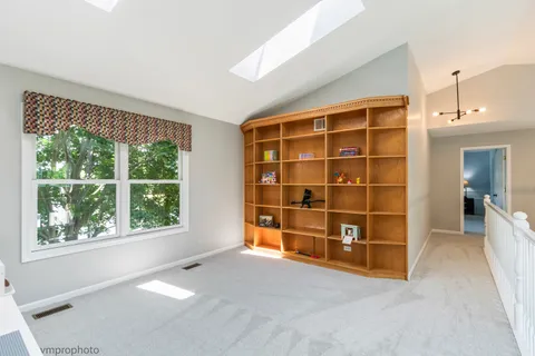 $624,900 | 1724 Dorchester Court, Mundelein, IL 60060
