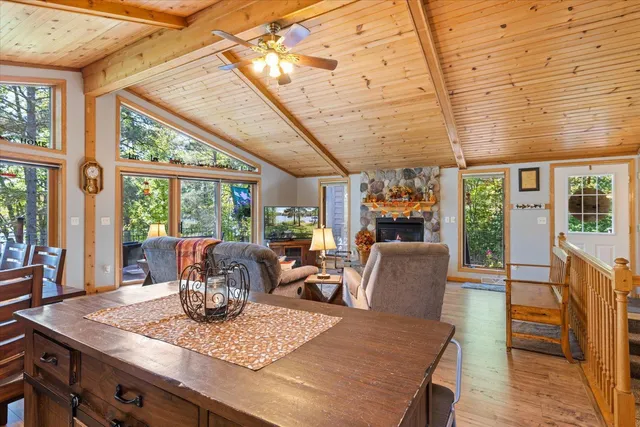 $610,000 | 30495 East Oak Bend Drive, Grand Rapids, MN 55744