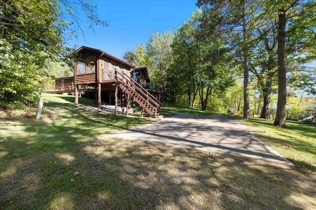 $610,000 | 30495 East Oak Bend Drive, Grand Rapids, MN 55744