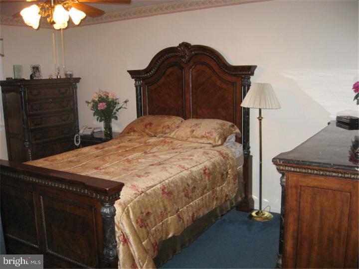 53 Lempa Road Holland, PA 18966 - Photo 12 of 25 Bedroom - Main