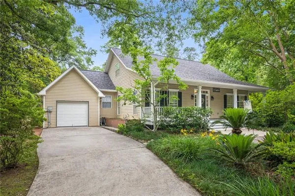 $425,000 | 20216 River Parc Drive, Covington, LA 70433