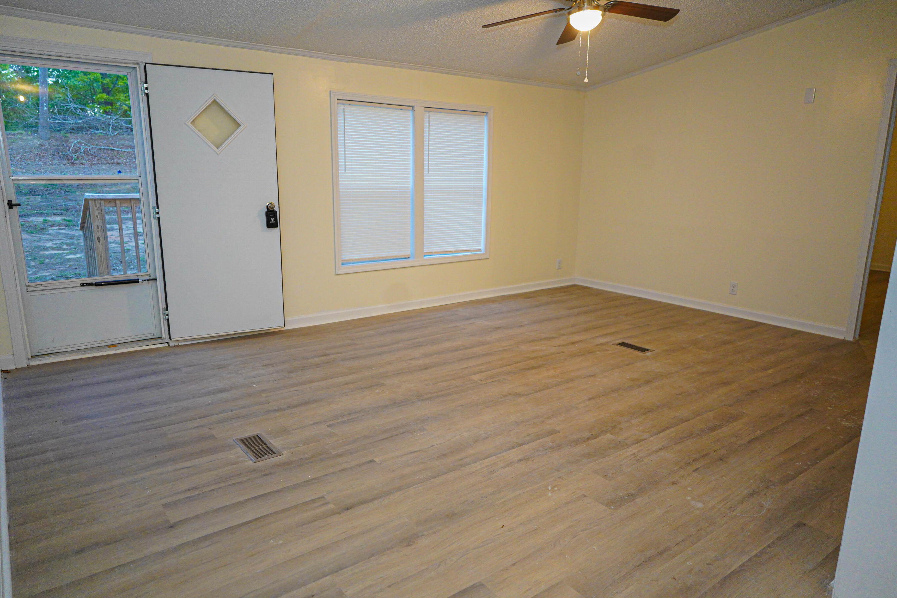 8085 Meeting House Road Dalzell, SC 29040 - Photo 13 of 47 Gallery Image 13