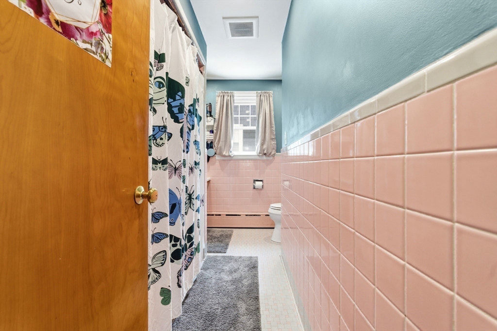 5 Bulfinch Road Lynn, MA 01902 - Photo 14 of 24