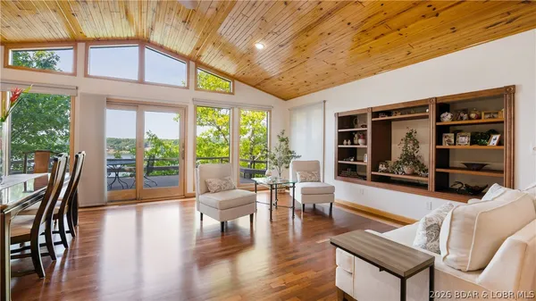 $2,299,900 | 169 Triple K Ranch Road, Sunrise Beach, MO 65079