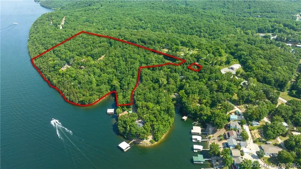 $2,299,900 | 169 Triple K Ranch Road, Sunrise Beach, MO 65079