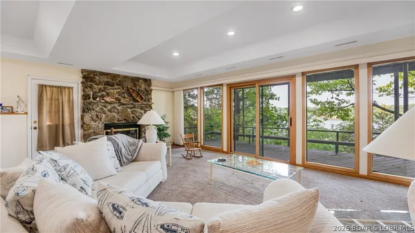 $2,299,900 | 169 Triple K Ranch Road, Sunrise Beach, MO 65079