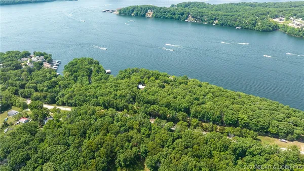 $2,299,900 | 169 Triple K Ranch Road, Sunrise Beach, MO 65079