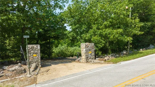 $2,299,900 | 169 Triple K Ranch Road, Sunrise Beach, MO 65079