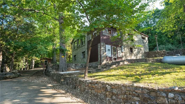 $2,299,900 | 169 Triple K Ranch Road, Sunrise Beach, MO 65079