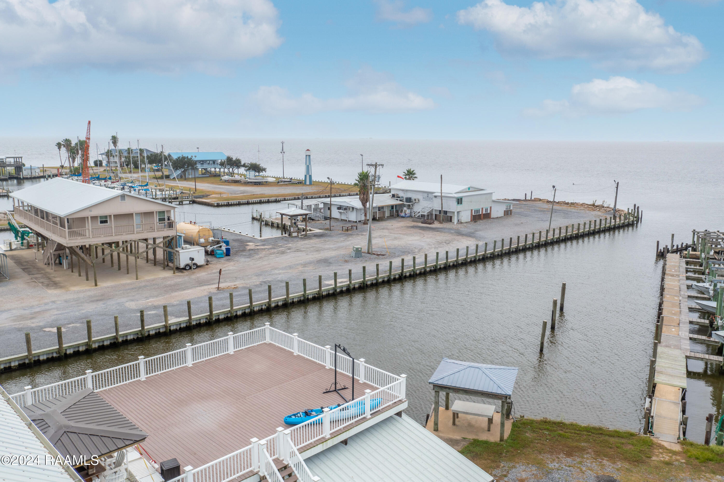 207 Beacon Lane Franklin, LA 70538 - Photo 7 of 16 207Beacon-17