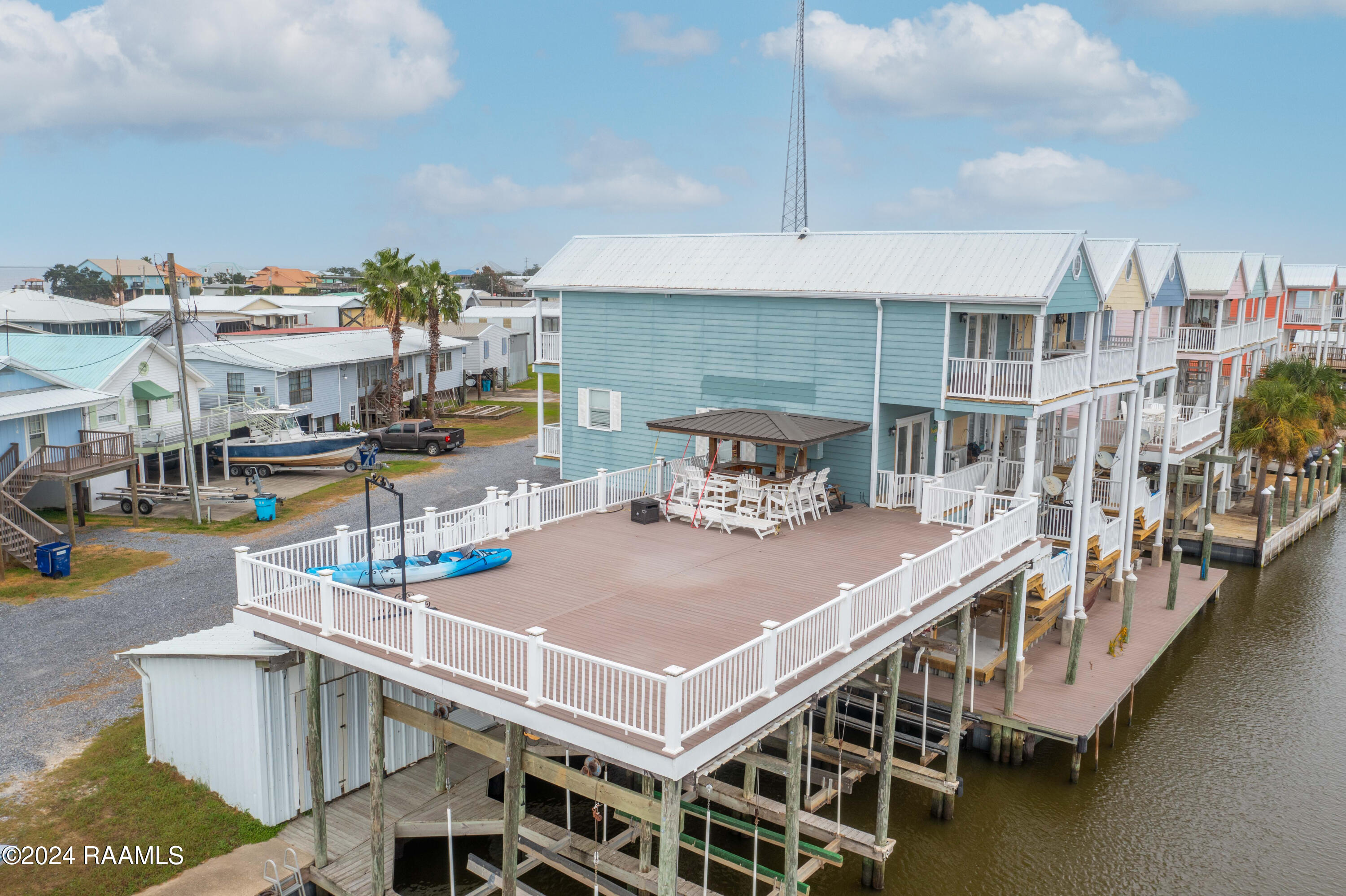 207 Beacon Lane Franklin, LA 70538 - Photo 9 of 16 207Beacon-9