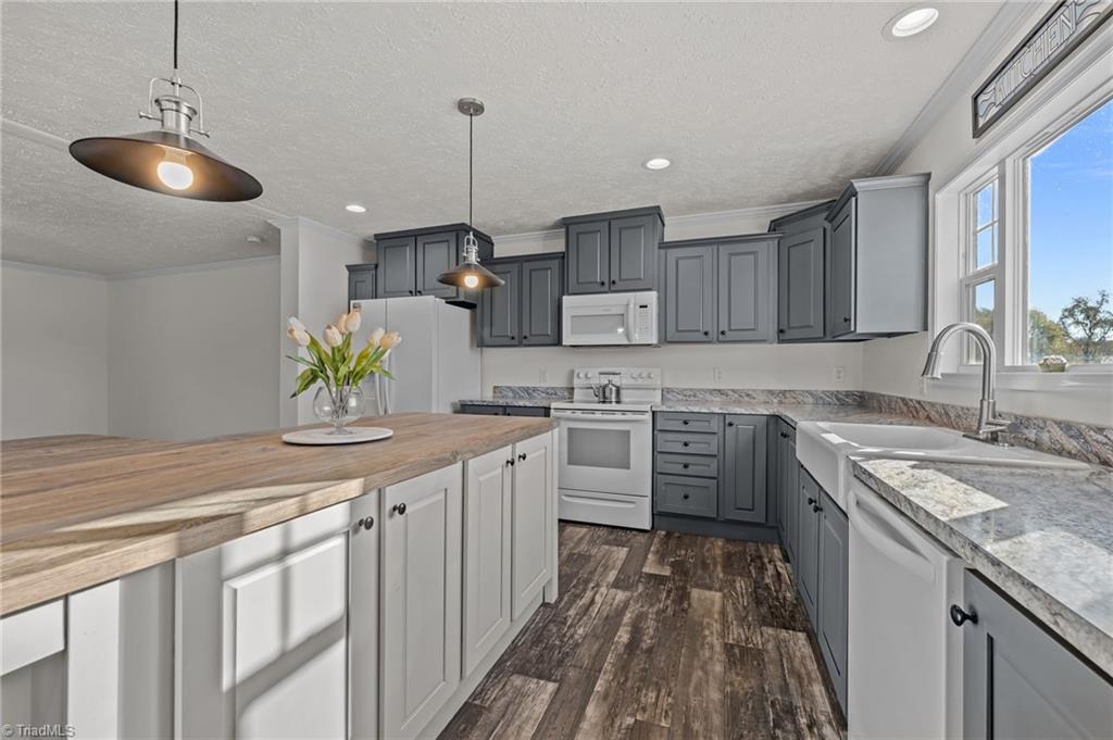 5424 Doc Hayworth Road Ramseur, NC 27316 - Photo 14 of 44