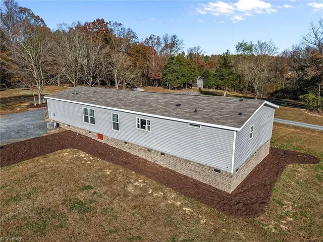 $325,000 | 5424 Doc Hayworth Road, Ramseur, NC 27316