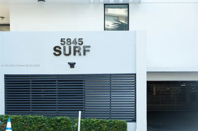 $4,150 | Millionaire's Row, Miami Beach, FL 33140