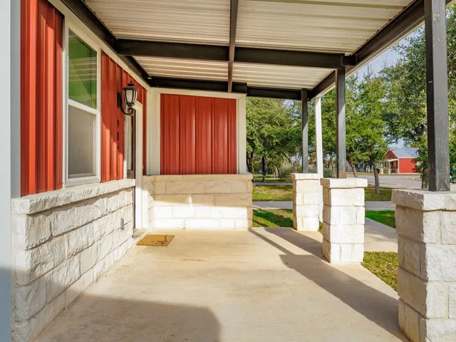 $1,950 | 904 Central Boulevard, Bertram, TX 78605