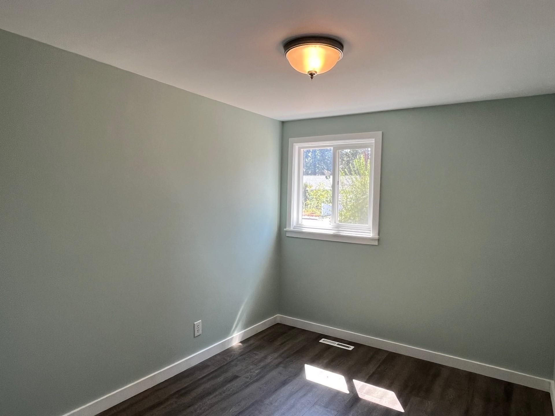 3016 West 17th Avenue Spokane, WA 99224 - Photo 15 of 24