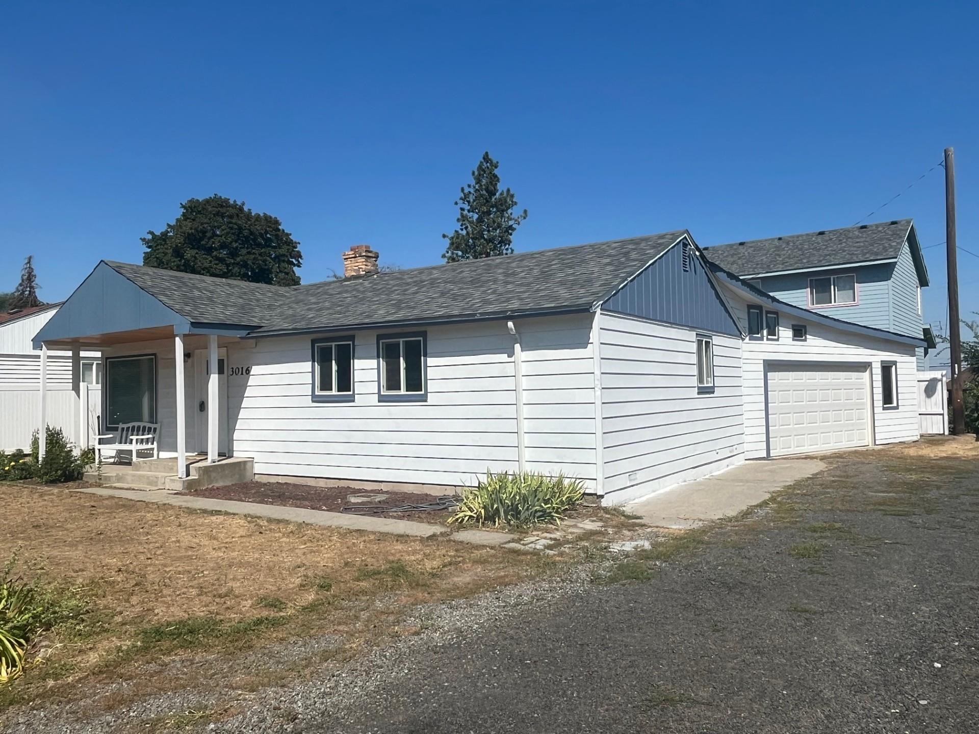 3016 West 17th Avenue Spokane, WA 99224 - Photo 2 of 24