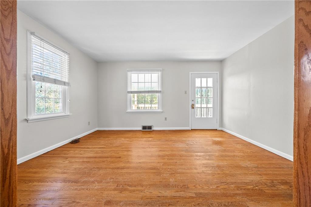 482 Cole Road New Castle, PA 16101 - Photo 5 of 33 Gallery Image 5