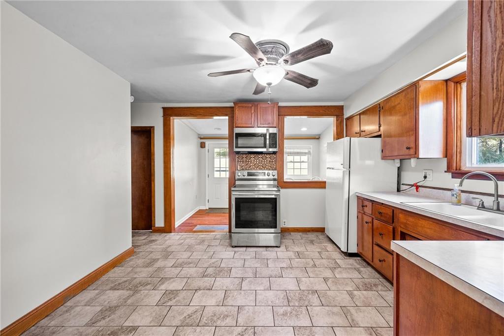 482 Cole Road New Castle, PA 16101 - Photo 7 of 33 Gallery Image 7