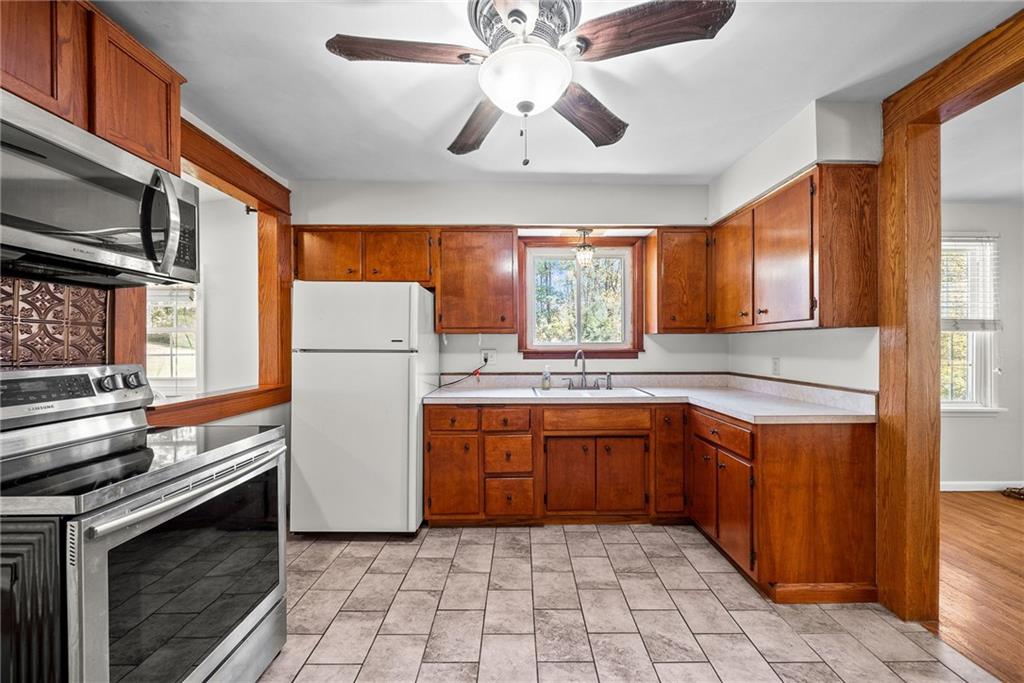 482 Cole Road New Castle, PA 16101 - Photo 8 of 33 Gallery Image 8