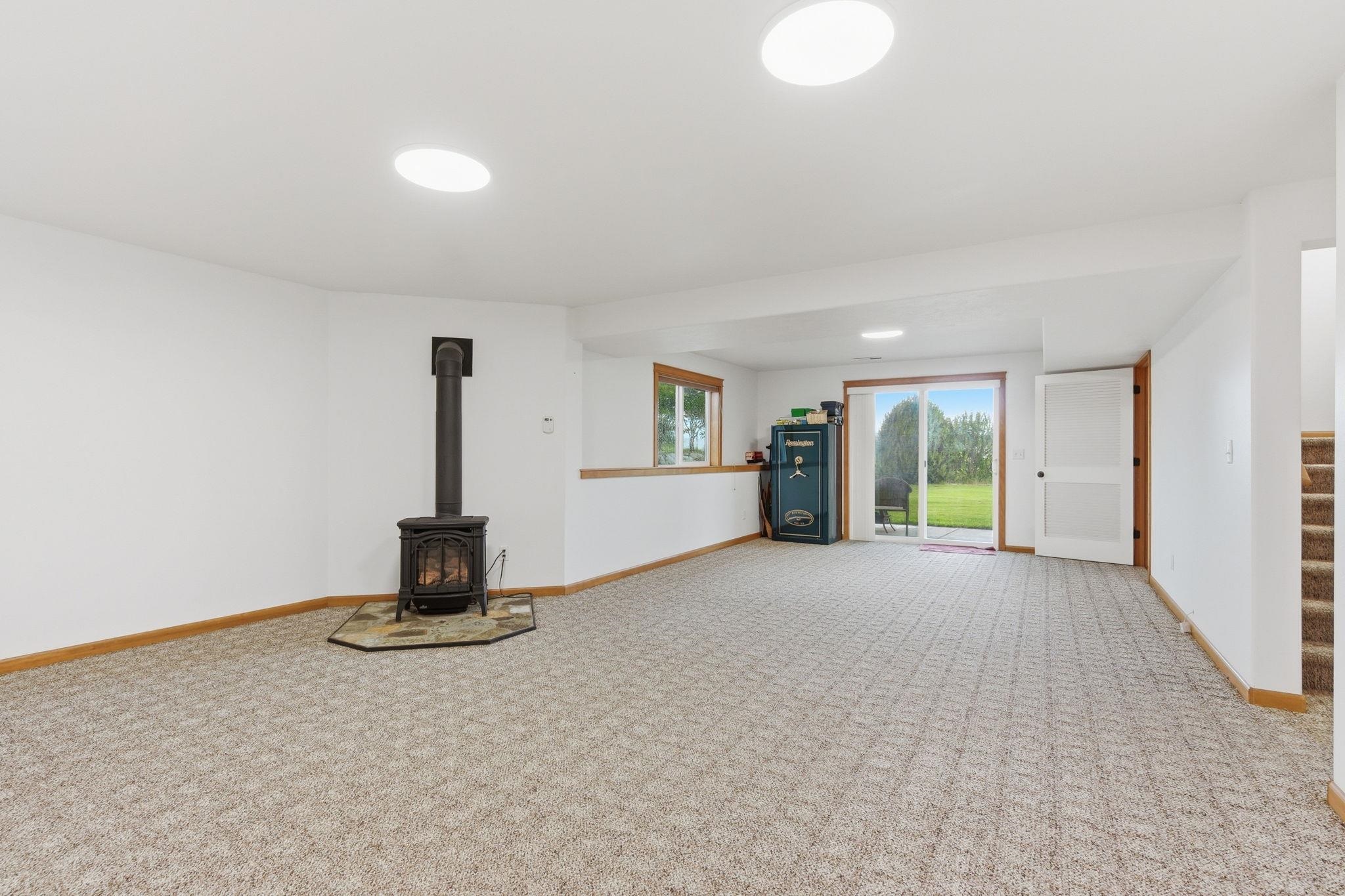6321 East Peone Road Mead, WA 99021 - Photo 37 of 50