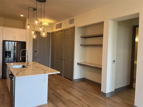 $2,250 | 2700 Old Denton Road, Unit 4440, Carrollton, TX 75007